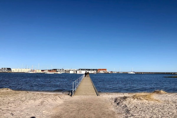 Foto van Luxe vakantieverblijf met zwembad - Vakantiehuis in Grenaa - WaterView