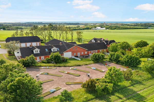 Foto van 4 sterren vakantie huis in Hjørring - Vakantiehuis in Hjørring - Outdoor