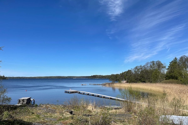 Foto van 4 sterren vakantie huis in Trollhättan - Vakantiehuis in Trollhättan - Outdoor
