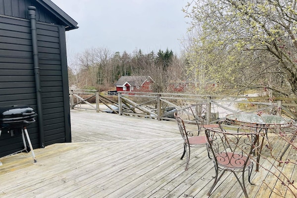 Foto van 4 sterren vakantie huis in Trollhättan - Vakantiehuis in Trollhättan - Outdoor