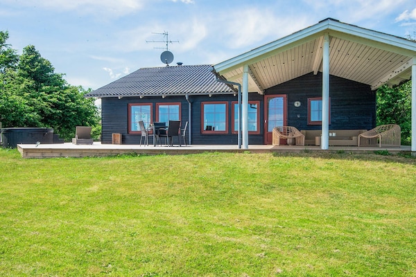Foto van 4 sterren vakantie huis in Hadsund - Vakantiehuis in Hadsund - Outdoor