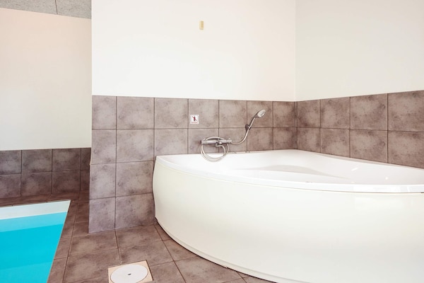 Foto van 5 sterren vakantie huis in Hadsund - Vakantiehuis in Hadsund - Spa