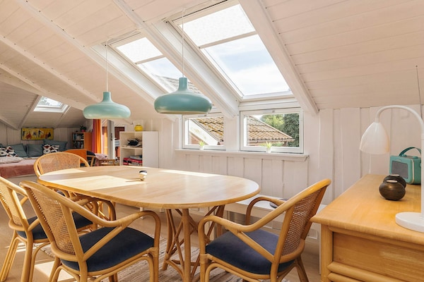 Foto van 8 Personen vakantie huis in Bogø By - Vakantiehuis in Bogø By - Indoor