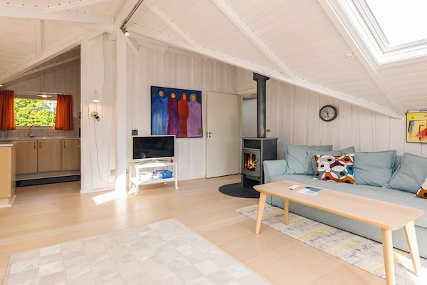 Foto van 8 Personen vakantie huis in Bogø By - Vakantiehuis in Bogø By - Indoor