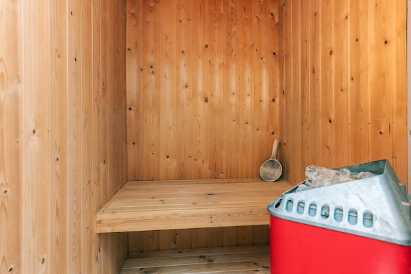 Foto van 8 Personen vakantie huis in Bogø By - Vakantiehuis in Bogø By - Sauna