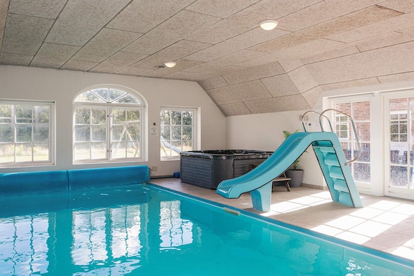 Foto van 4 sterren vakantie huis in Ulfborg - Vakantiehuis in Ulfborg - Pool