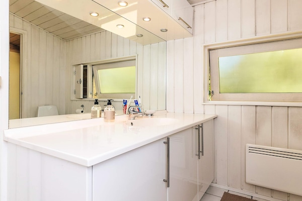 Foto van Vakantiehuis aan zee met sauna - Vakantiehuis in Væggerløse - Indoor