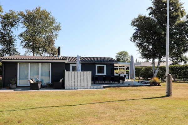 Foto van 8 Personen vakantie huis in Hadsund - Vakantiehuis in Hadsund - Outdoor