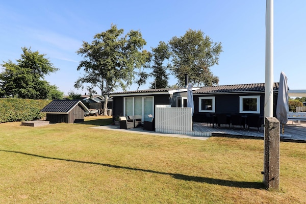 Foto van 8 Personen vakantie huis in Hadsund - Vakantiehuis in Hadsund - Outdoor