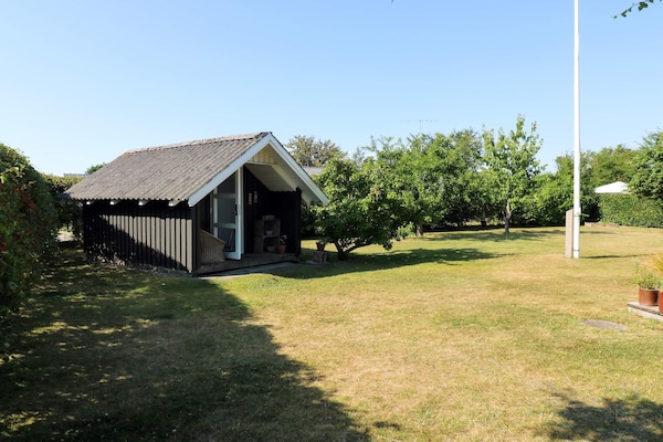 Foto van 8 Personen vakantie huis in Hadsund - Vakantiehuis in Hadsund - Outdoor