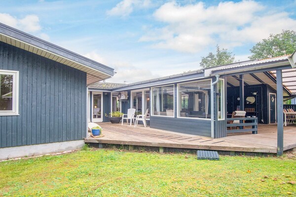 Foto van 8 Personen vakantie huis in Fårvang - Vakantiehuis in Fårvang - Outdoor
