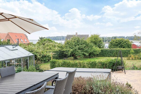 Foto van 4 sterren vakantie huis in Nysted - Vakantiehuis in Nysted - View