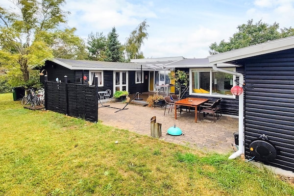 Foto van 6 Personen vakantie huis in Fårevejle - Vakantiehuis in Fårevejle - Outdoor