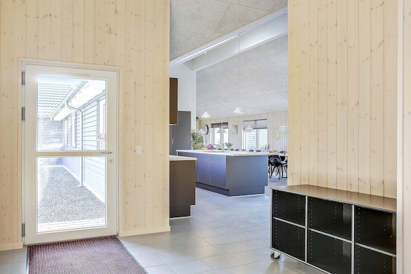 Foto van Luxe vakantieverblijf met zwembad - Vakantiehuis in Bogense - Indoor