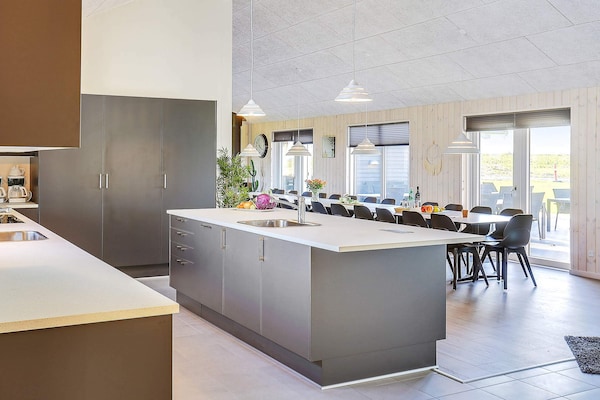 Foto van Luxe vakantieverblijf met zwembad - Vakantiehuis in Bogense - Indoor