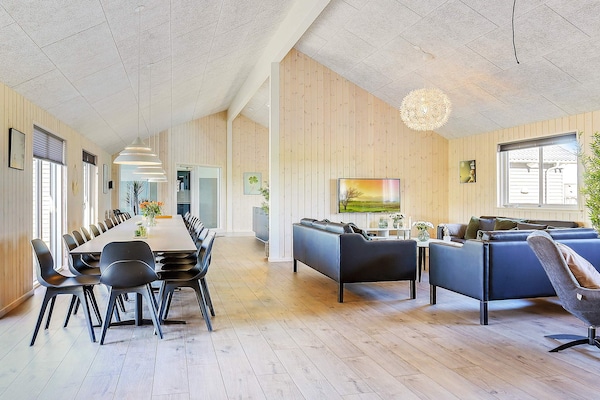 Foto van Luxe vakantieverblijf met zwembad - Vakantiehuis in Bogense - Indoor