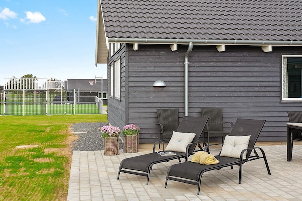 Foto van Luxe vakantieverblijf met zwembad - Vakantiehuis in Bogense - Untagged