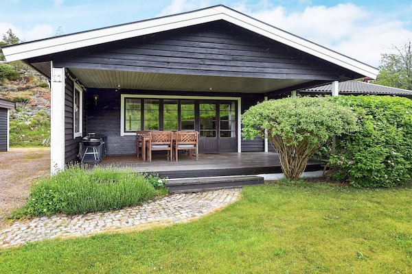 Foto van 7 persoons vakantie huis in Bovallstrand - Vakantiehuis in Bovallstrand - Outdoor
