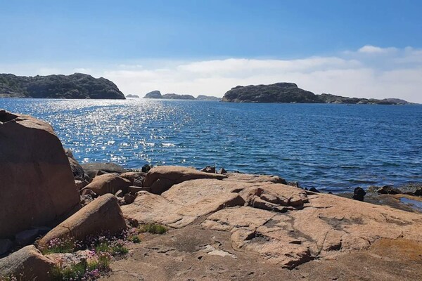 Foto van 7 persoons vakantie huis in Bovallstrand - Vakantiehuis in Bovallstrand - WaterView