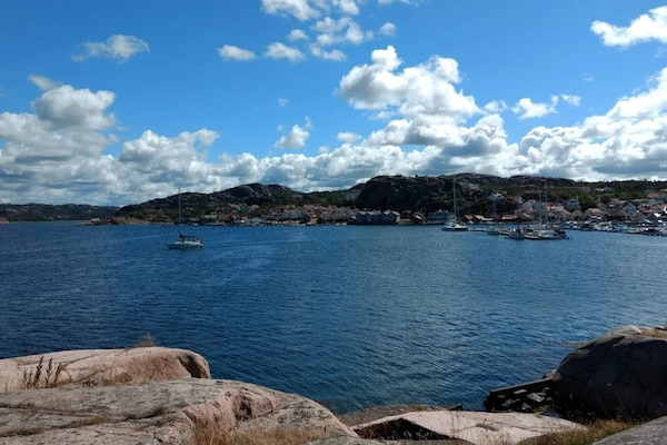 Foto van 7 persoons vakantie huis in Bovallstrand - Vakantiehuis in Bovallstrand - WaterView