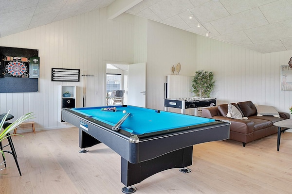 Foto van Luxe vakantieverblijf met zwembad - Vakantiehuis in Nørre Nebel - Untagged