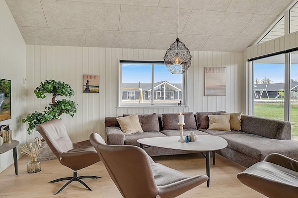 Foto van Luxe vakantieverblijf met zwembad - Vakantiehuis in Nørre Nebel - Indoor