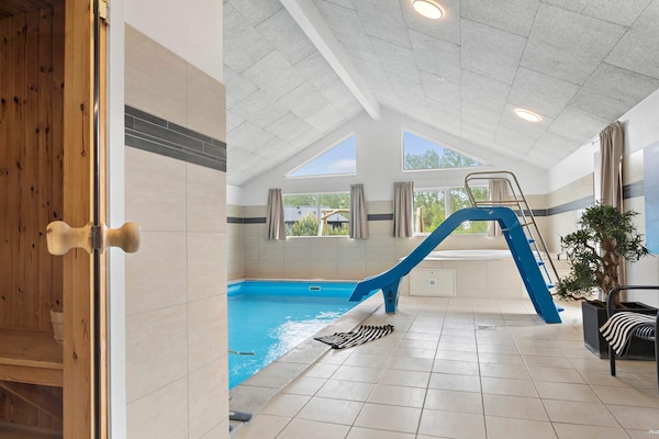 Foto van Luxe villa met zwembad -- By Traum Ferienwohnungen - Pool