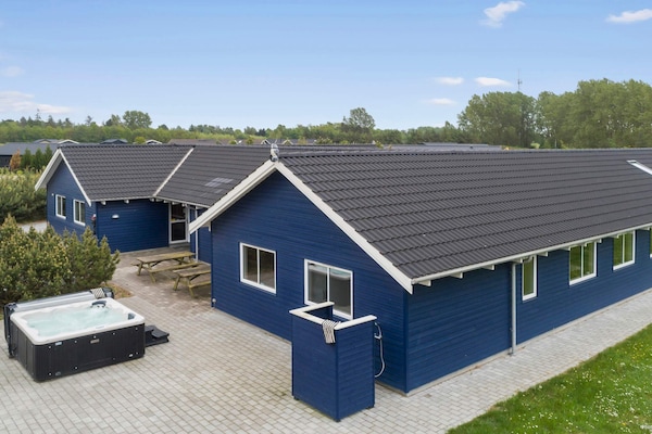 Foto van Luxe villa met zwembad -- By Traum Ferienwohnungen - Outdoor