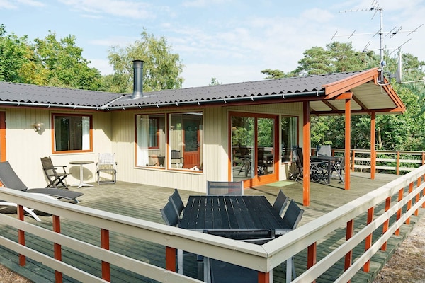 Foto van Verblijf aan zee met uitzicht - Vakantiehuis in Aakirkeby - Outdoor