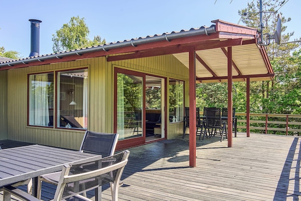 Foto van Verblijf aan zee met uitzicht - Vakantiehuis in Aakirkeby - Outdoor