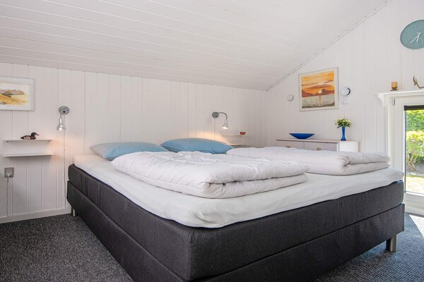 Foto van Modern toevluchtsoord bij fjord -- By Traum Ferienwohnungen - Indoor