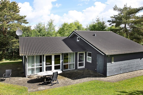 Foto van Rustig toevluchtsoord vlakbij golfbaan - Vakantiehuis in Ålbæk - Outdoor