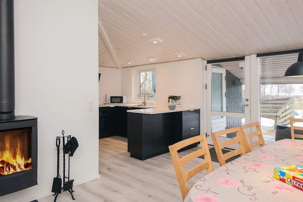Foto van Verblijf aan zee met zwembad - Vakantiehuis in Ørsted - Indoor