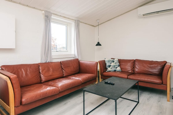 Foto van Verblijf aan zee met zwembad - Vakantiehuis in Ørsted - Indoor
