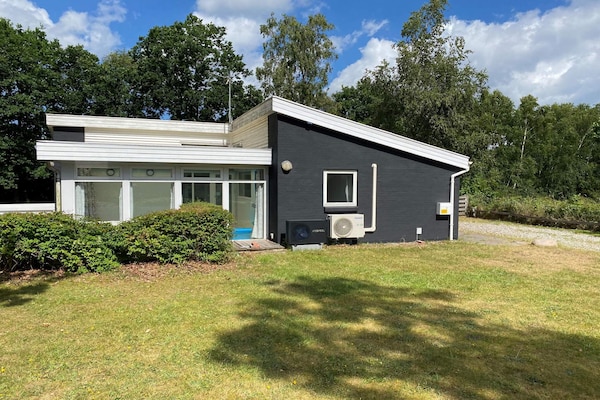 Foto van Verblijf aan zee met zwembad - Vakantiehuis in Ørsted - Outdoor