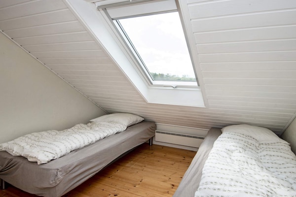 Foto van Luxe vakantieverblijf met zwembad - Vakantiehuis in Glesborg - Indoor