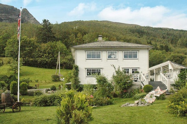 Foto van 11 persoons vakantie huis in Syvde - Vakantiehuis in Syvde - Outdoor