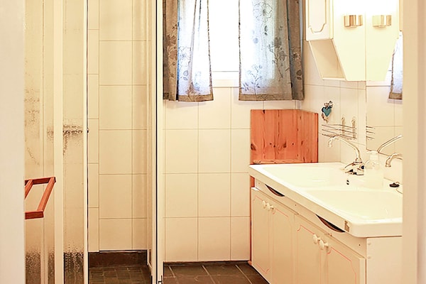 Foto van 12 persoons vakantie huis in Kvenvær - Vakantiehuis in Kvenvær - Indoor