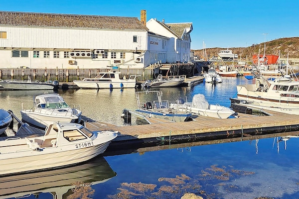 Foto van 12 persoons vakantie huis in Kvenvær - Vakantiehuis in Kvenvær - Untagged