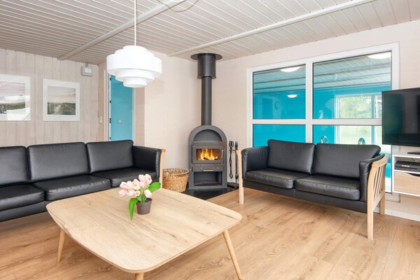 Foto van Luxe strandhuis met zwembad - Vakantiehuis in Nordborg - Indoor