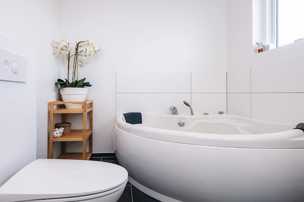 Foto van Zomerhuis met wellnessruimte - Vakantiehuis in Glesborg - Spa