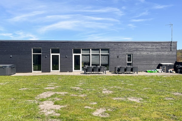 Foto van Zomerhuis met wellnessruimte - Vakantiehuis in Glesborg - Outdoor