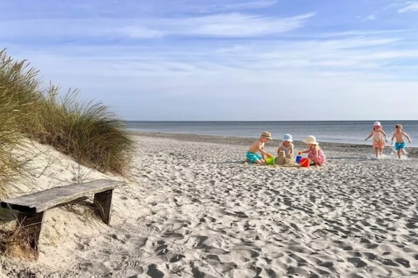 Foto van Gerenoveerd huisje in Bratten - bij Traum - Vakantiehuis in Jerup - Untagged