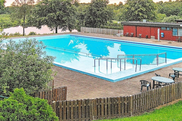 Foto van 6 persoons vakantie huis in TJÖRNARP - Vakantiehuis in TJÖRNARP - Pool