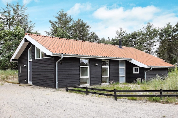 Foto van Afgelegen strand toevluchtsoord -- By Traum Ferienwohnungen - Outdoor
