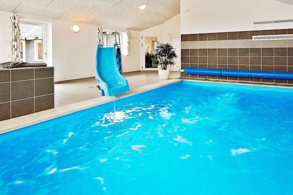 Foto van 20 persoons vakantie huis in Hasselberg - Vakantiehuis in Kappeln - Pool