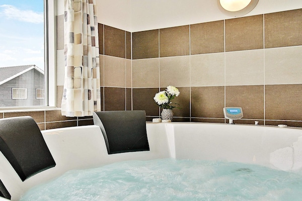 Foto van 20 persoons vakantie huis in Hasselberg - Vakantiehuis in Kappeln - Spa