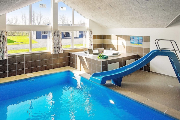 Foto van 18 persoons vakantie huis in Hasselberg - Vakantiehuis in Kappeln - Pool