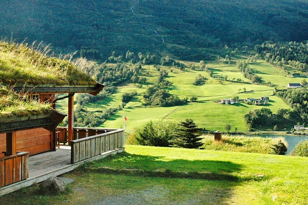 Foto van 7 persoons vakantie huis in olden - Vakantiehuis in Olden - View