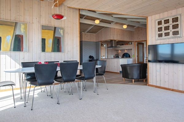 Foto van Luxe spa-retreat bij zee -- By Traum Ferienwohnungen - Indoor
